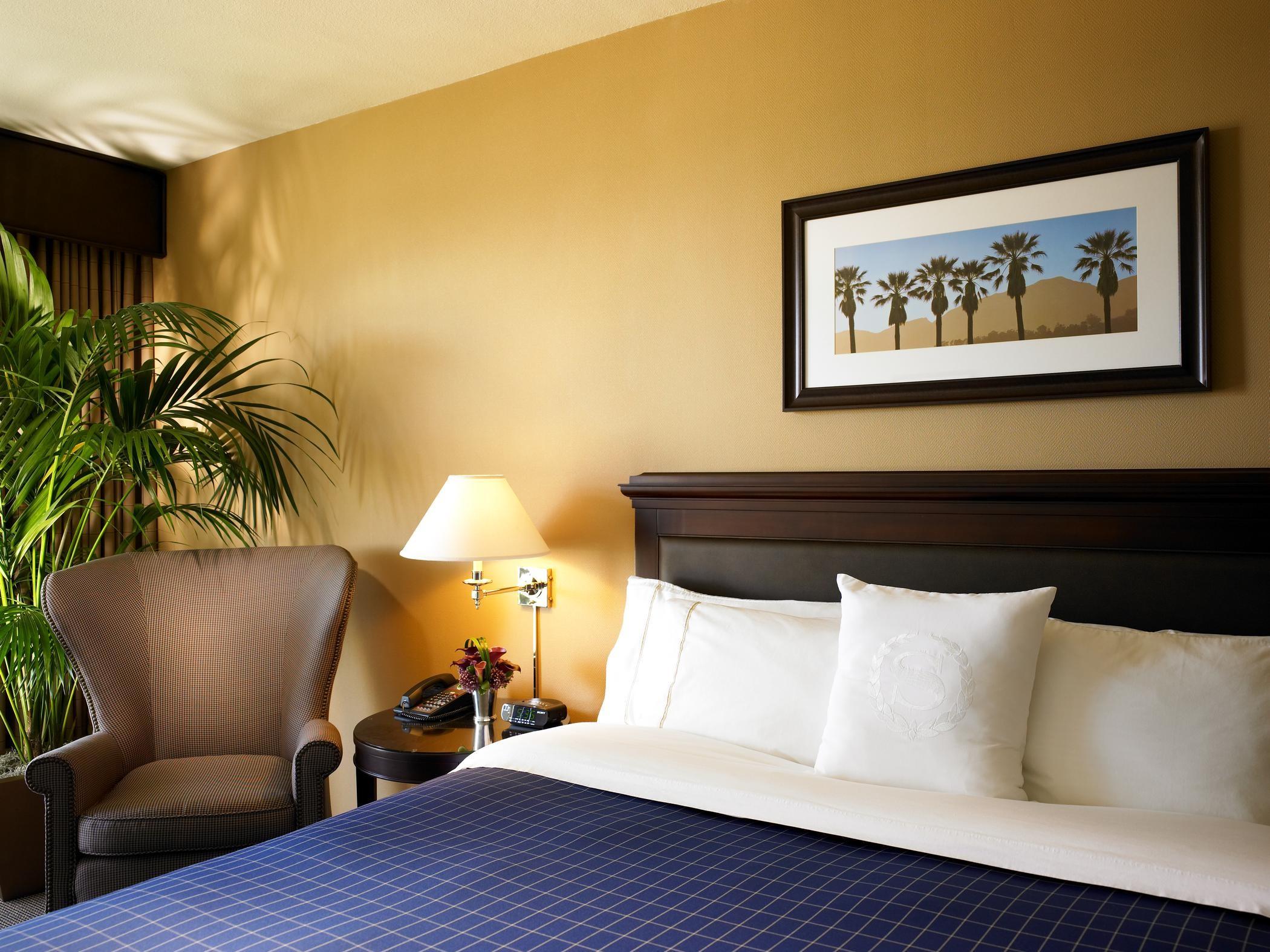 Sheraton Park Hotel At The Anaheim Resort Bilik gambar